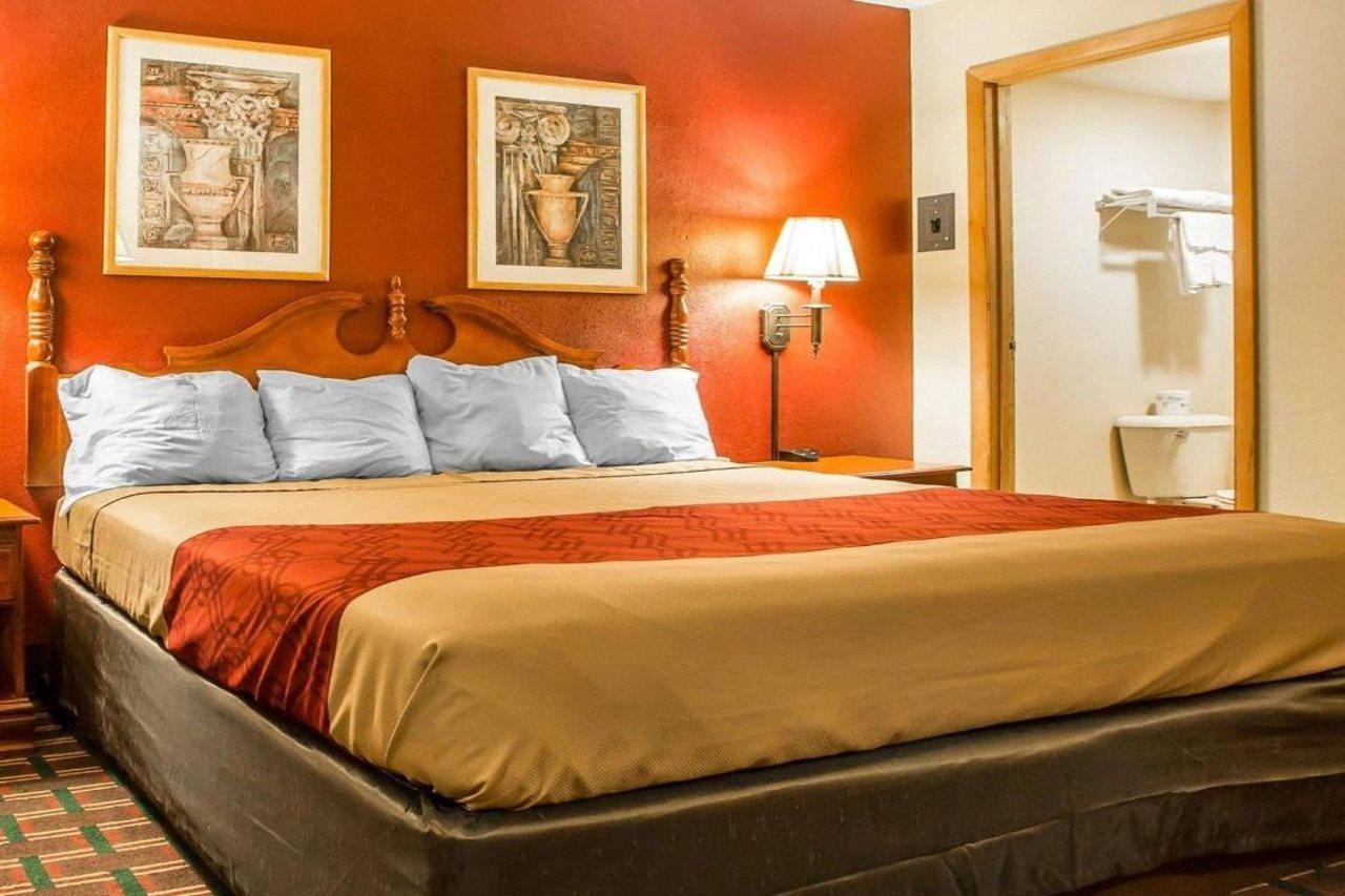 Rodeway Inn Montpelier Esterno foto