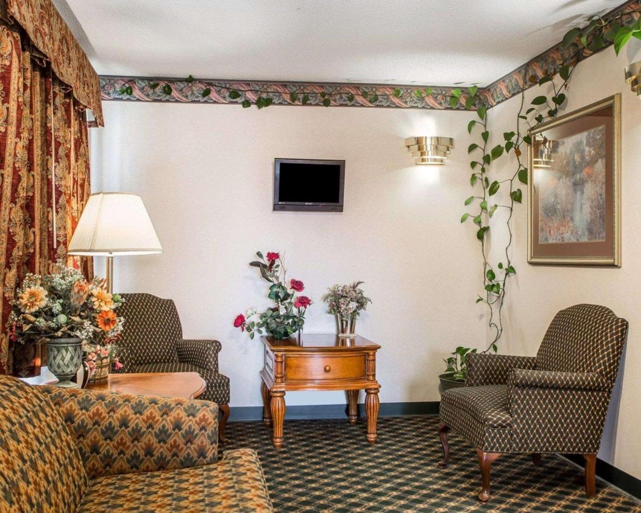 Rodeway Inn Montpelier Esterno foto